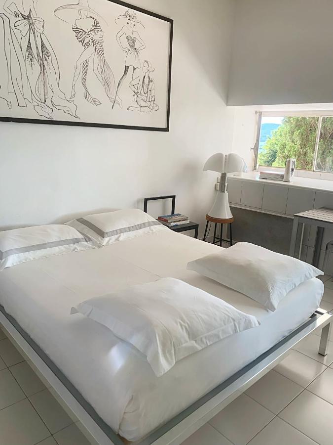 Appartement Elegant Studio Et Parking Dans Batiment Historique