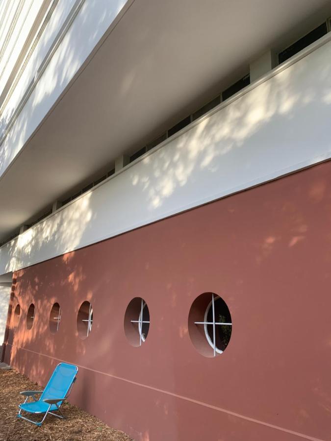 Appartement Elegant Studio Et Parking Dans Batiment Historique Saint-Tropez