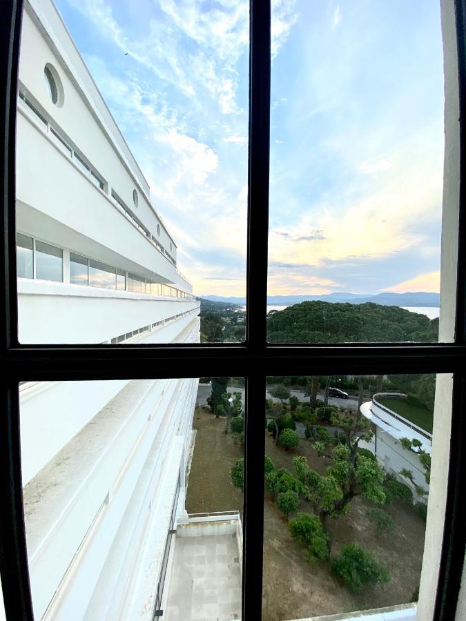 Appartement Elegant Studio Et Parking Dans Batiment Historique Saint-Tropez