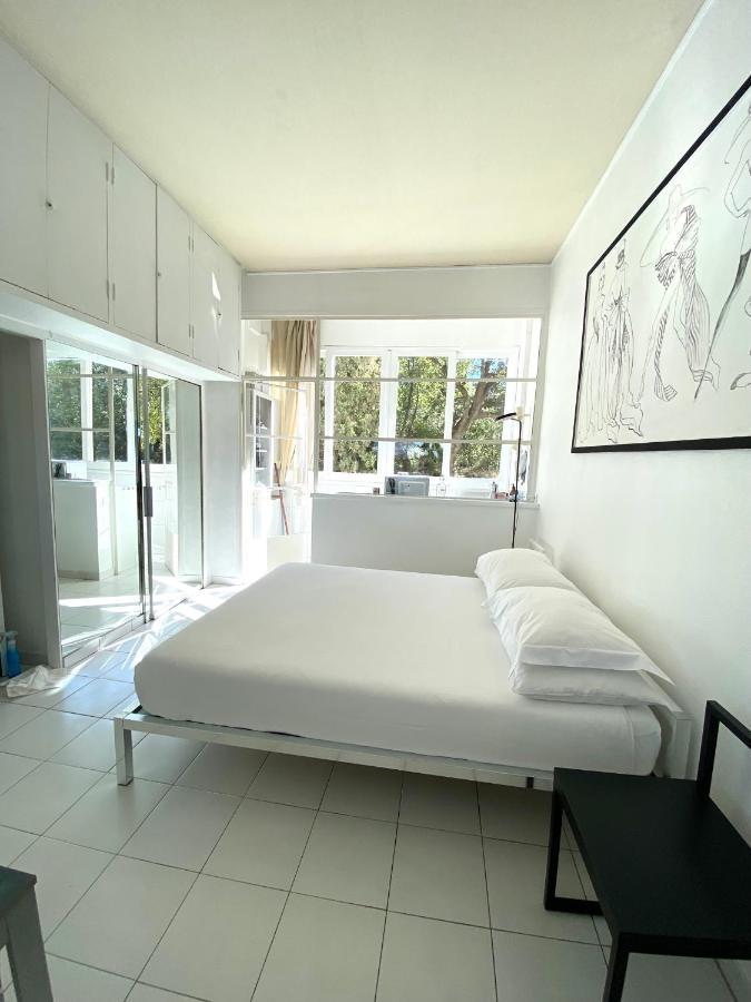 Appartement Elegant Studio Et Parking Dans Batiment Historique
