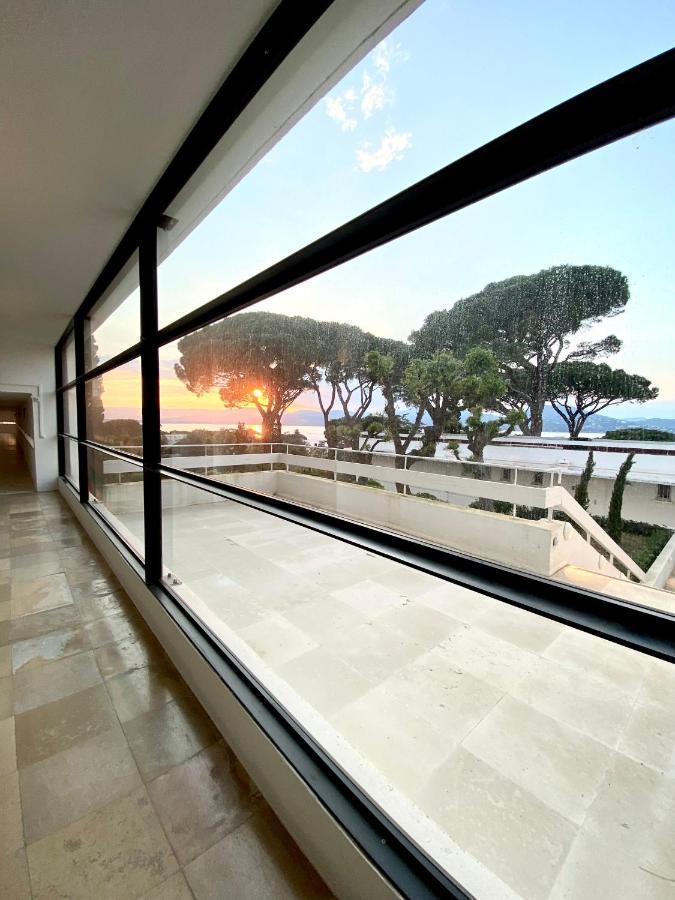 Appartement Elegant Studio Et Parking Dans Batiment Historique *